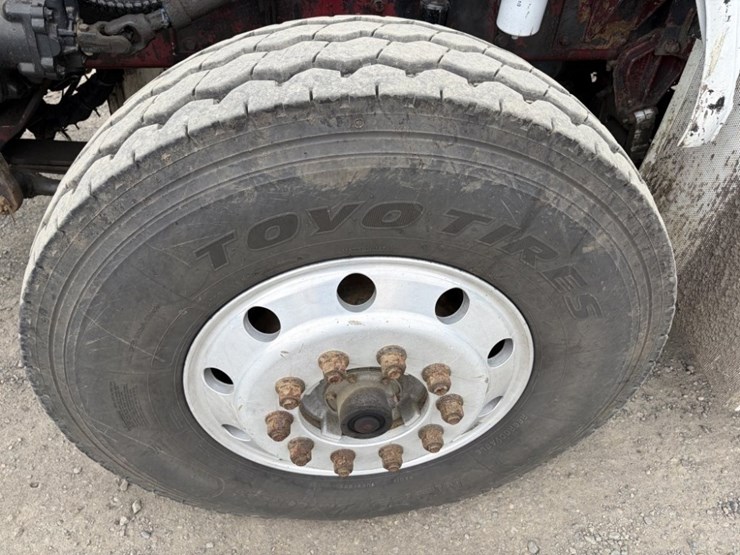 1991-kenworth-tri-axle-dump-truck-image-17