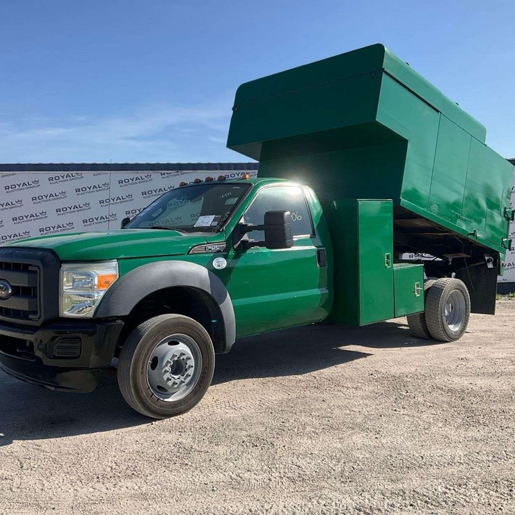 2012 FORD F550