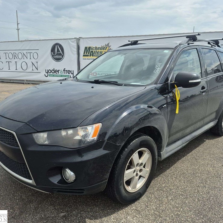 2013 MITSUBISHI OUTLANDER