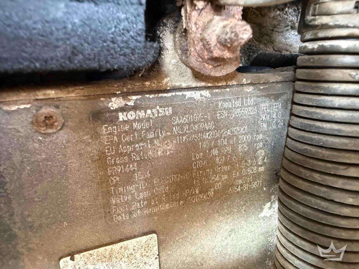 2010-komatsu-wa250-6-image-10