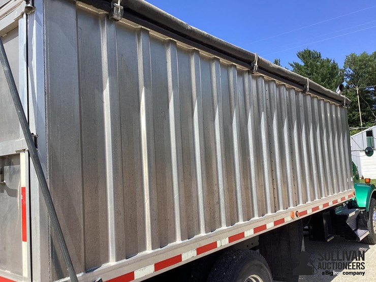 1999-kenworth-t800-image-17