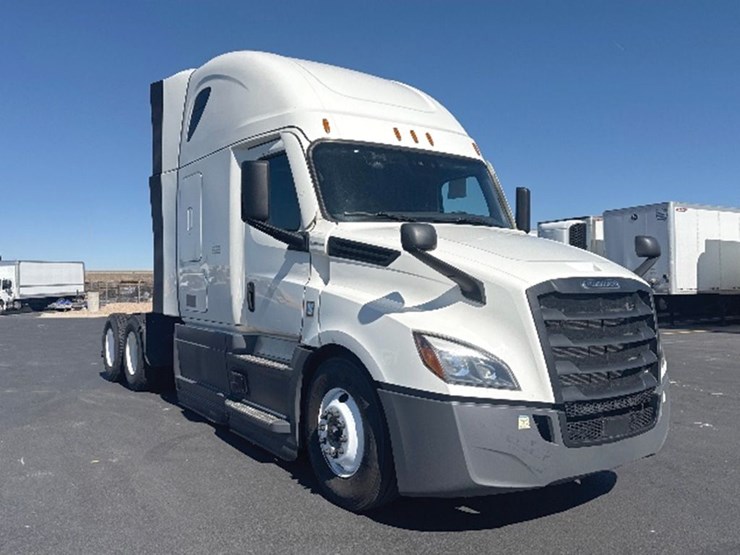 2023-freightliner-cascadia-126-image-1