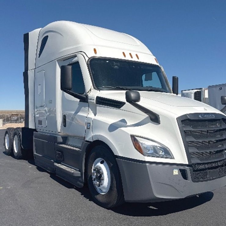 2023 FREIGHTLINER CASCADIA 126