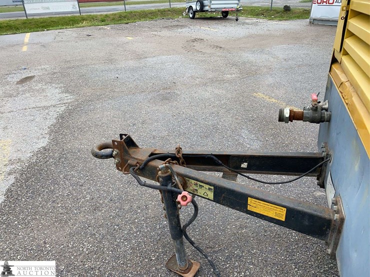 2012-atlas-copco-375-cfm-image-14