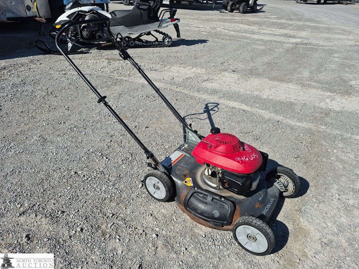 honda-push-mower-mower-image-3