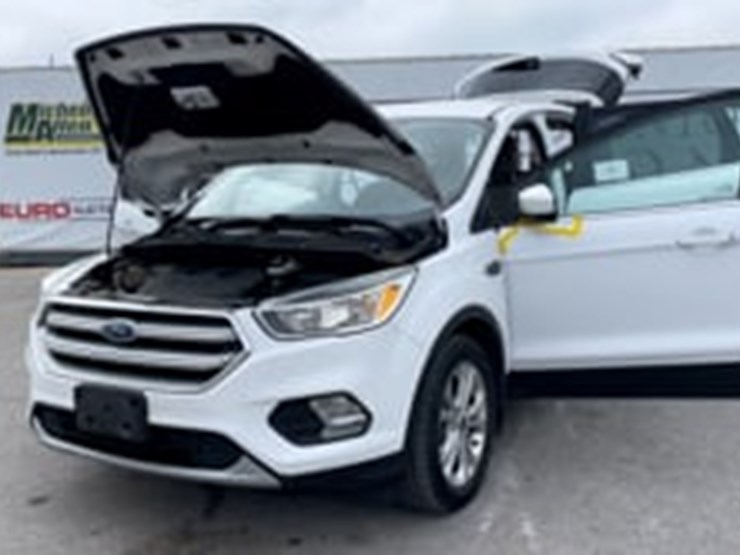 2017-ford-escape-image-9