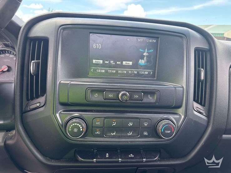 2018-chevrolet-silverado-1500-image-15