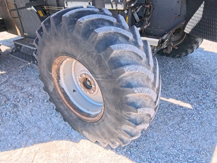 2012-massey-ferguson-9520-image-74