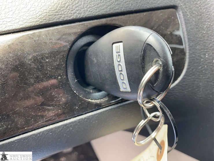 2017-dodge-grand-caravan-se-image-9