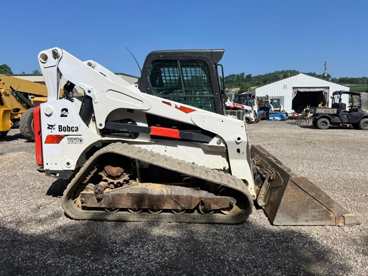bobcat-t870-image-7