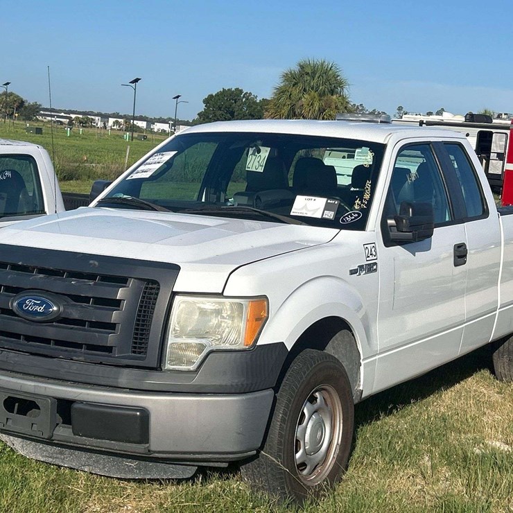 2011 FORD F150