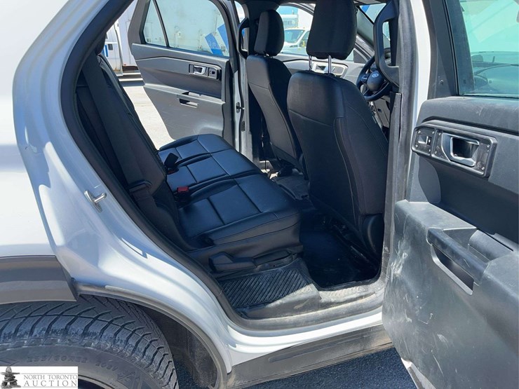 2022-ford-explorer-image-20