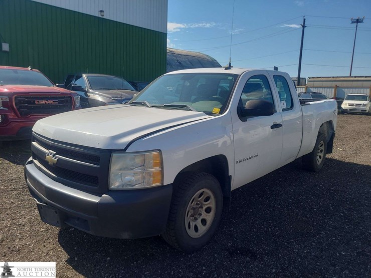 2008-chevrolet-silverado-1500-image-1