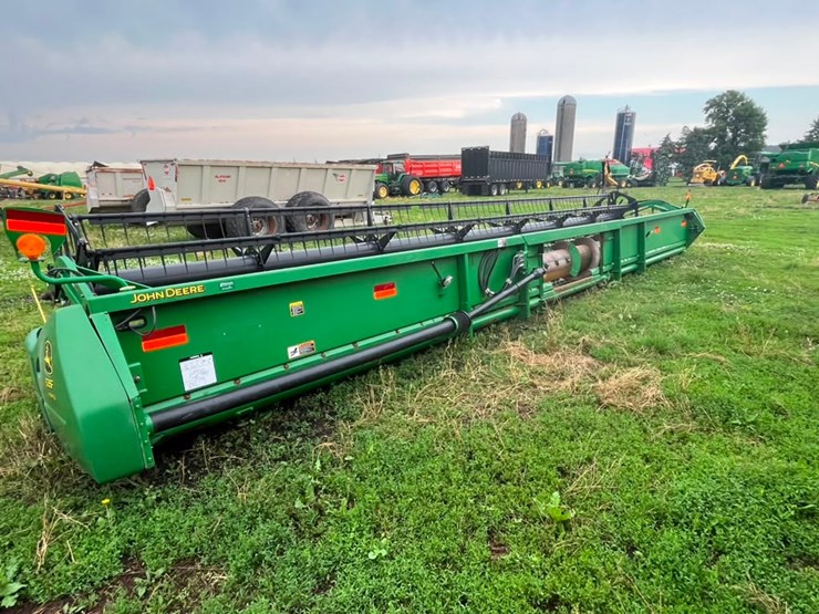 john-deere-635f-image-12