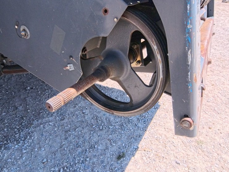 2012-massey-ferguson-9520-image-143