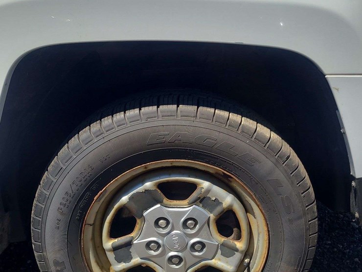 2012-jeep-patriot-image-8