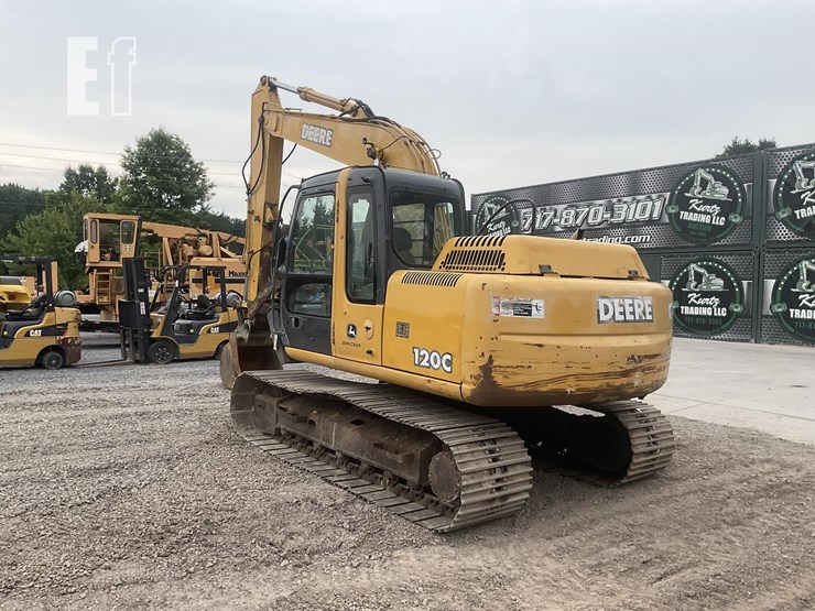 2005-deere-120c-image-2