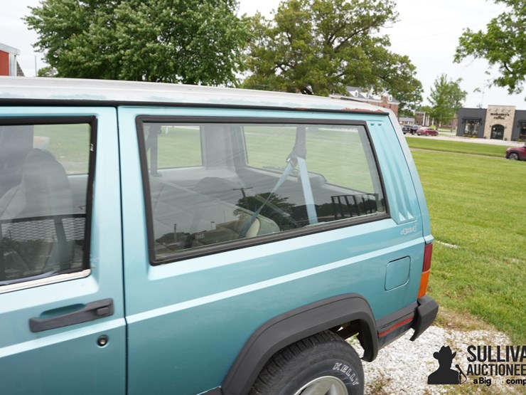1995-jeep-cherokee-image-17