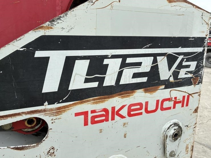 2019-takeuchi-tl12-image-14