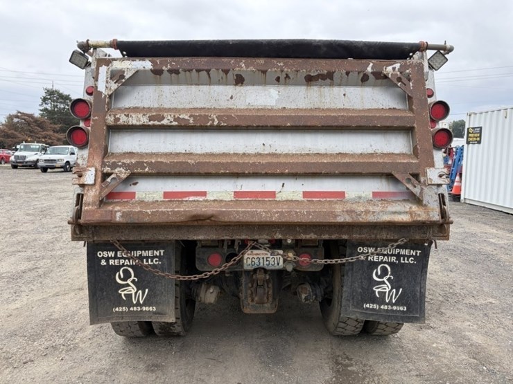 2014-peterbilt-367-image-5