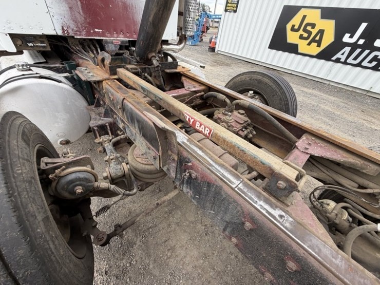 1991-kenworth-tri-axle-dump-truck-image-48