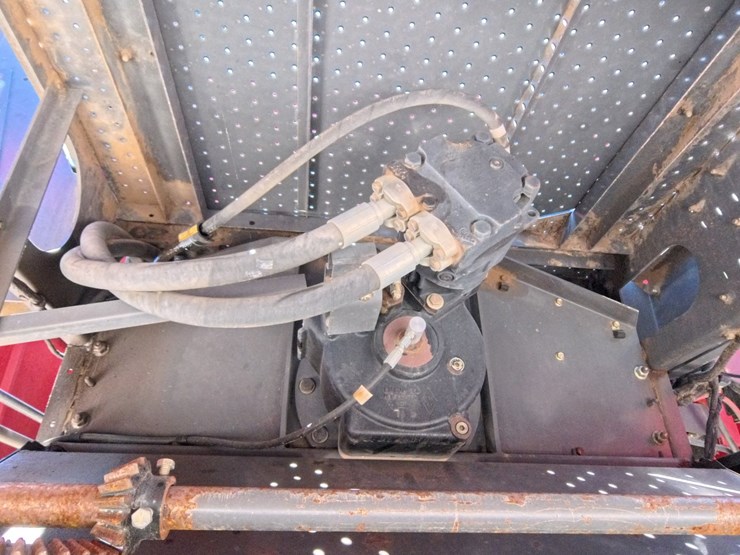 2012-massey-ferguson-9520-image-80