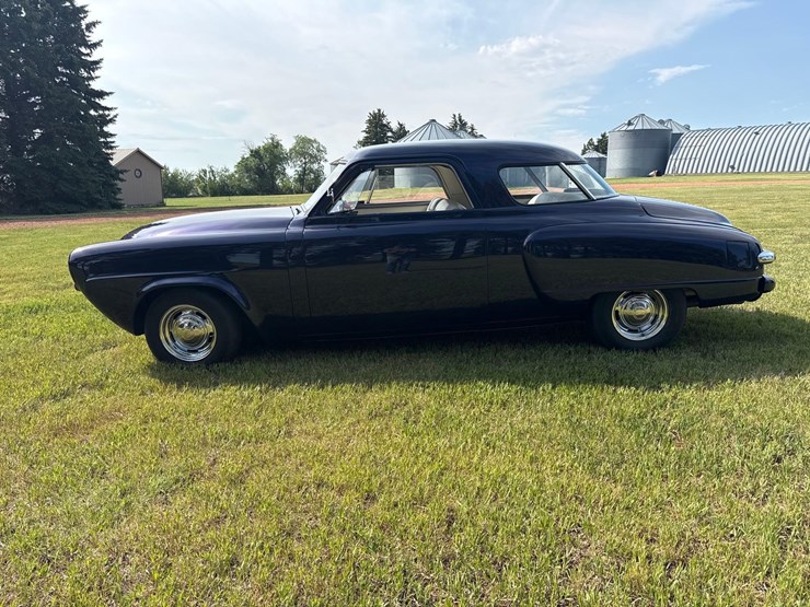 1949-studebaker-starlight-coupe-image-8