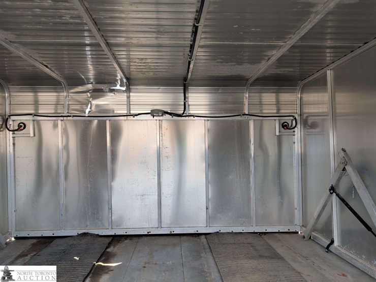 2013-l&b-moore-s/a-enclosed-trailer-image-17