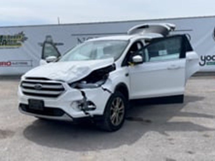 2017-ford-escape-image-9