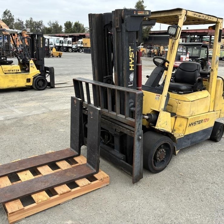 HYSTER S120XL2