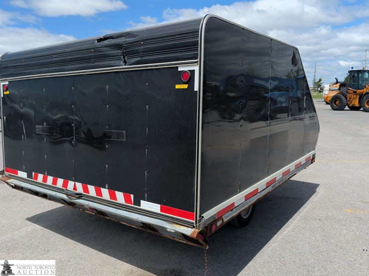 2013-l&b-moore-s/a-enclosed-trailer-image-5