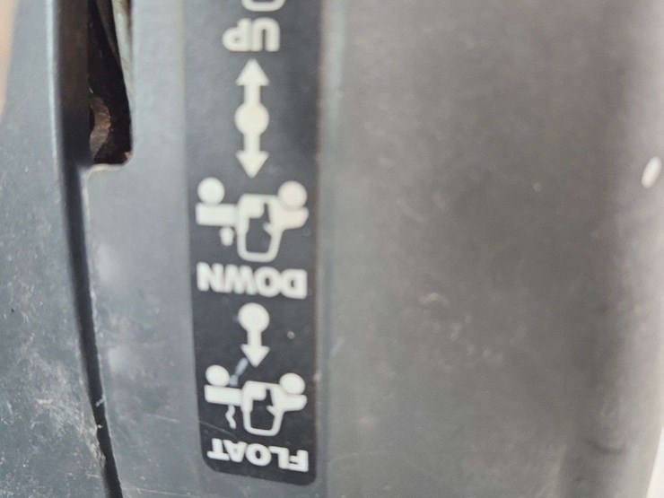 2012-kubota-rtv1100-image-13