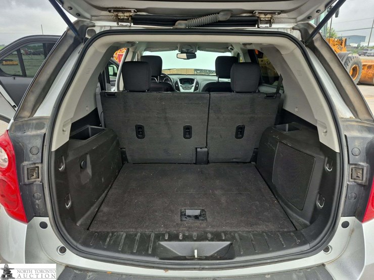 2014-chevrolet-equinox-image-26