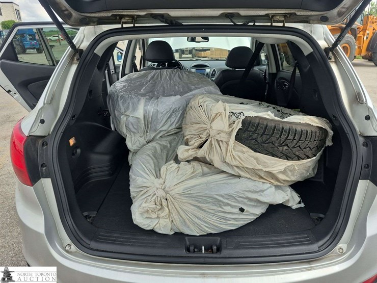 2015-hyundai-tucson-image-25