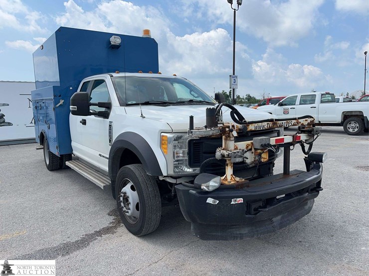 2017-ford-f550-image-3