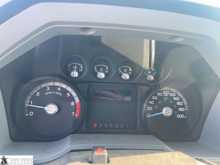2012-ford-f350-image-12