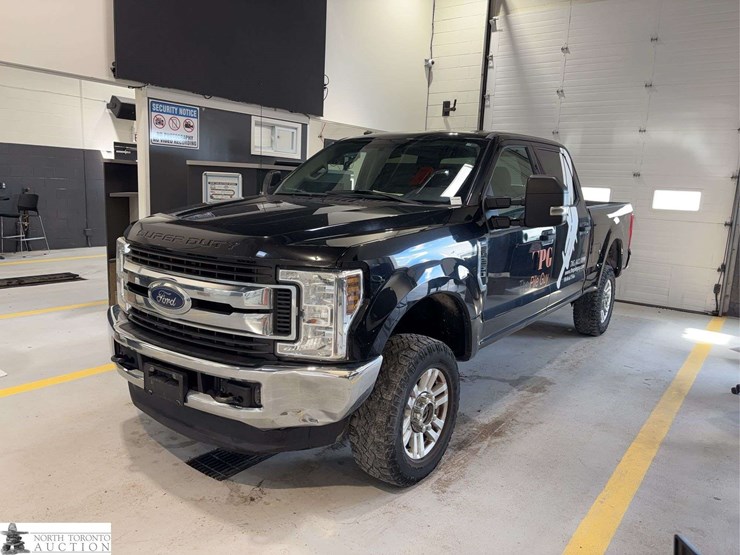 2018-ford-f250-image-1
