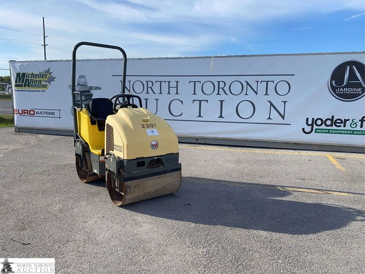2010-wacker-neuson-rd12a-90-image-3