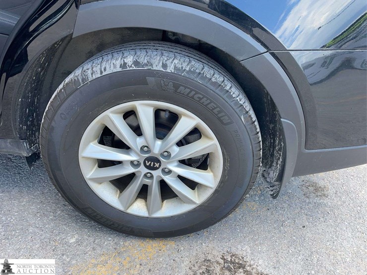 2019-kia-sorento-image-24