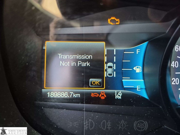 2021-ford-edge-image-14