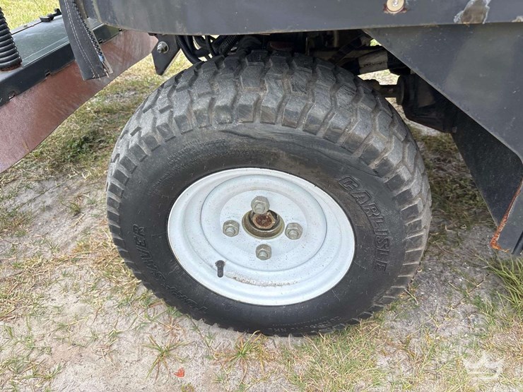 2019-madvac-lr50-ride-on-litter-vacuum-image-65