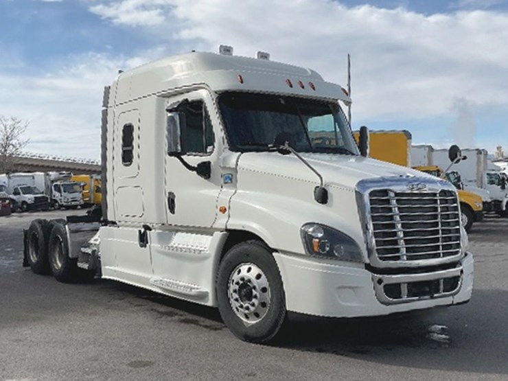 2019-freightliner-cascadia-125-image-1