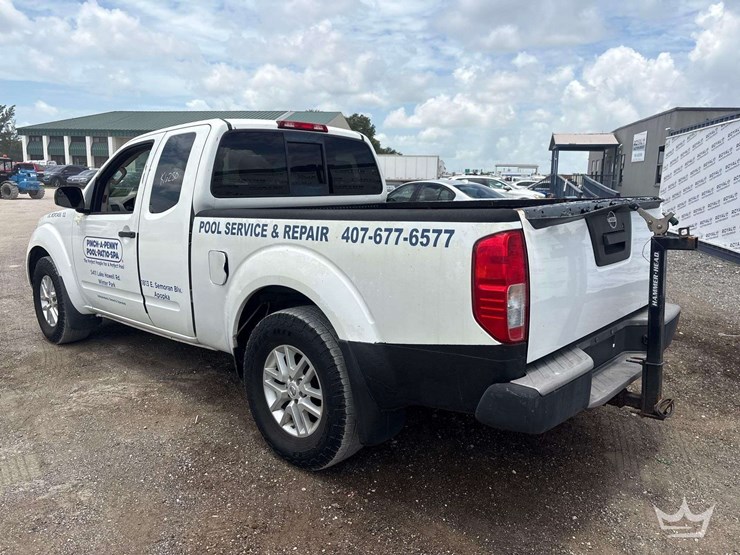 2017-nissan-frontier-image-4
