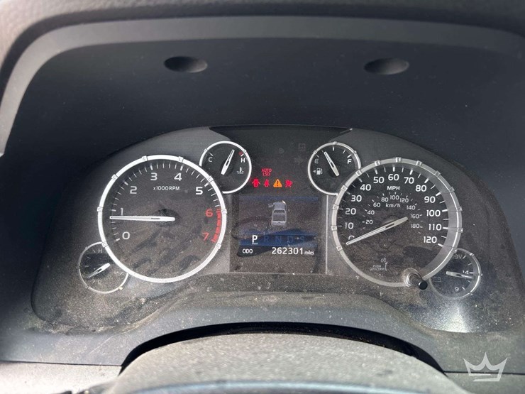 2014-toyota-tundra-image-16