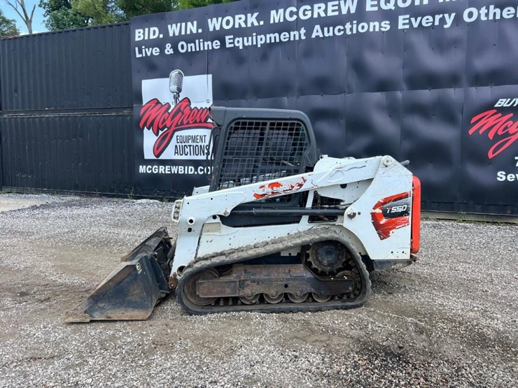2022-bobcat-t550-image-3