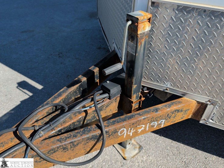 2013-rc-trailers-t/a-enclosed-trailer-image-11