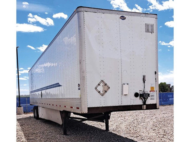2018-utility-4000d-x-image-2