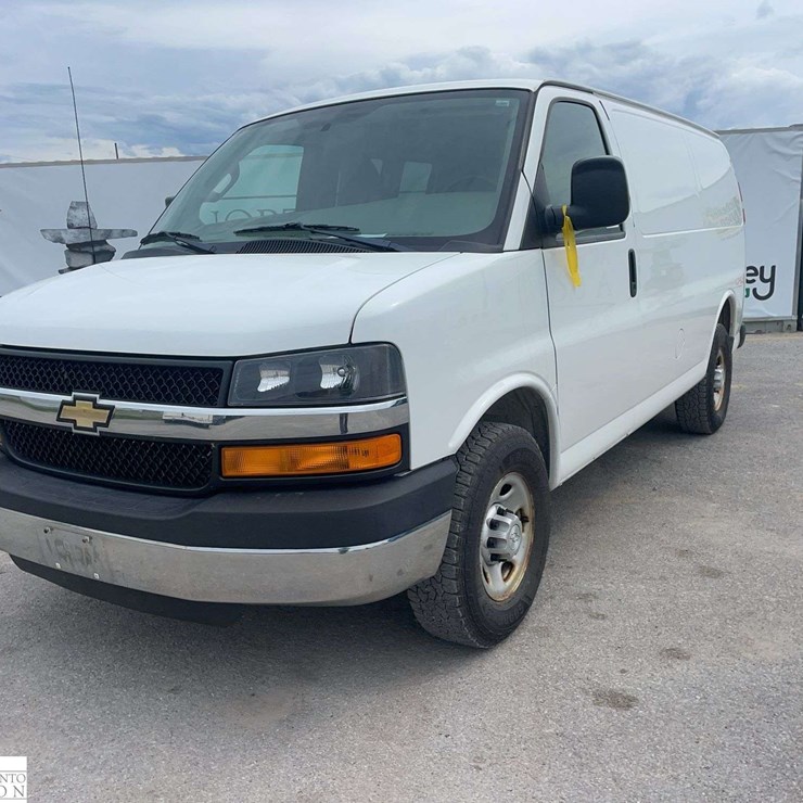 2016 CARGO EXPRESS
