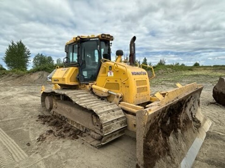 2022-komatsu-d71pxi-24-image-7