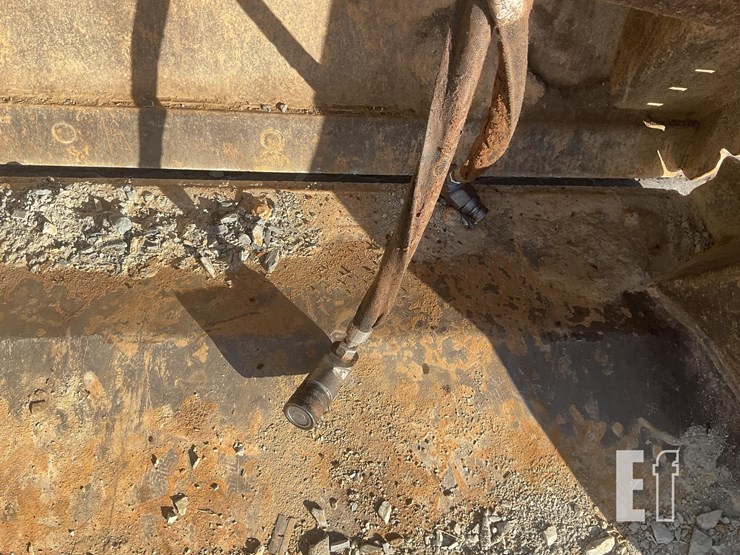 2022-bobcat-4in1-image-5